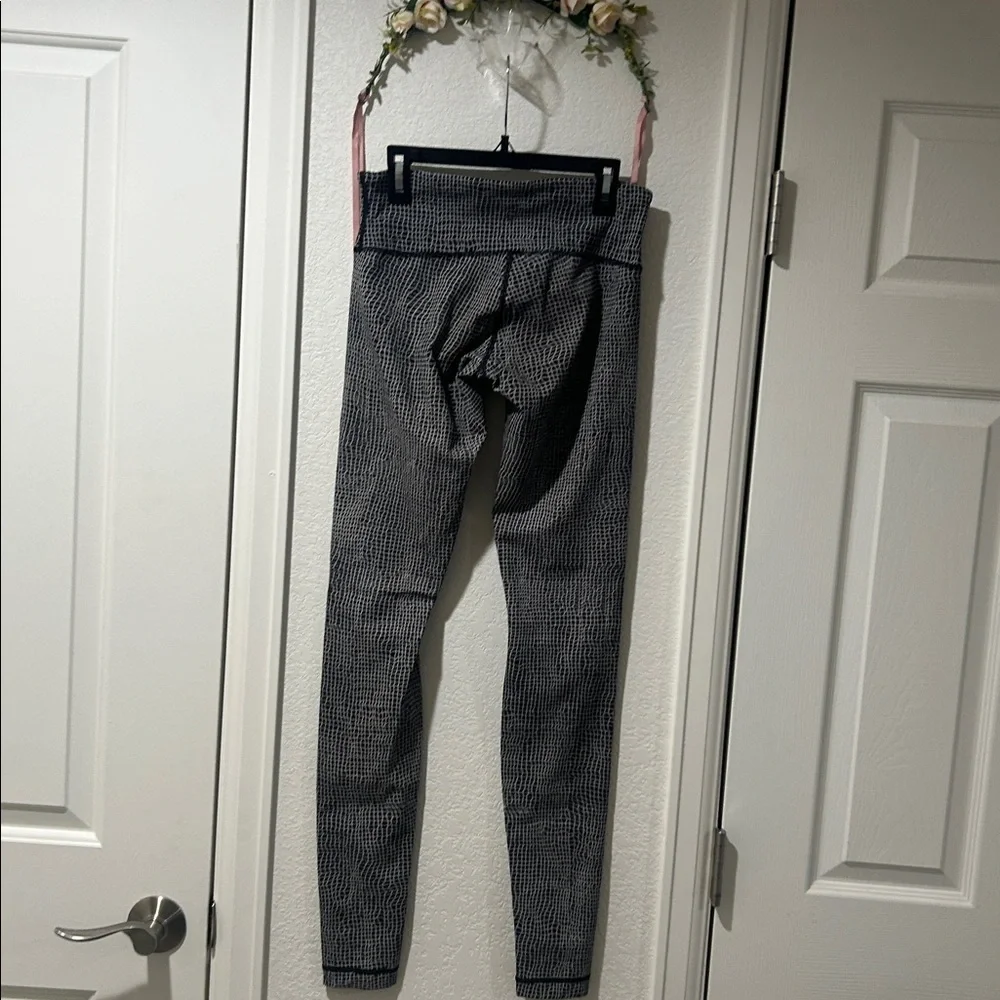 Lululemon Wunder Under Pant III